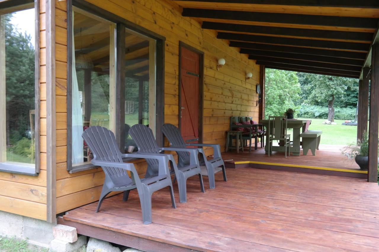 Latava Villa Anyksciai Luaran gambar